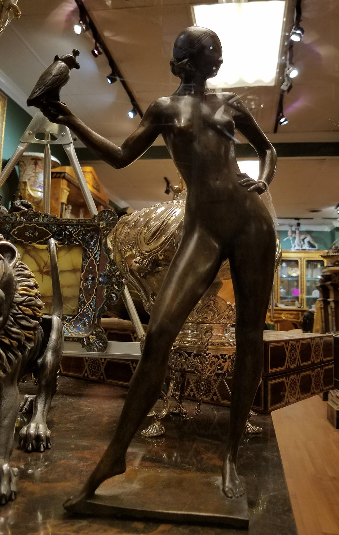 ManArtsAntiquesCenter_Falconeer