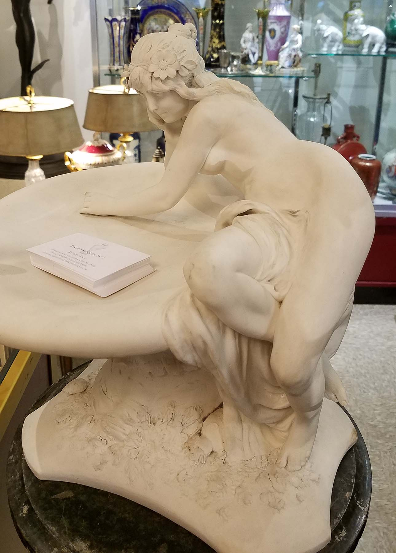 ManArtsAntiquesCenter_Girl-Studying