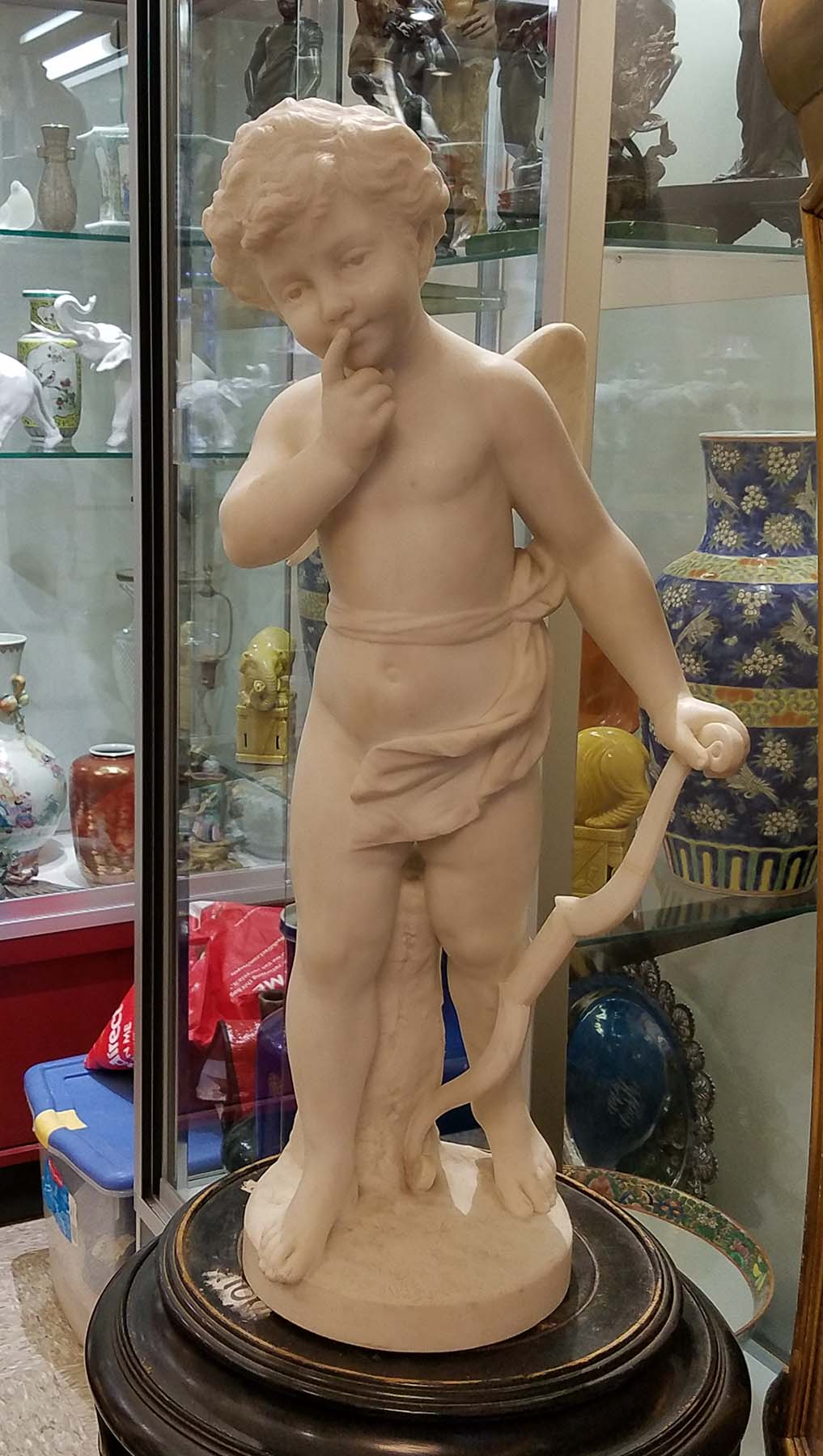 ManArtsAntiquesCenter_Putti-Stick
